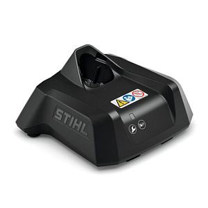 Standardní nabíječka AL 1